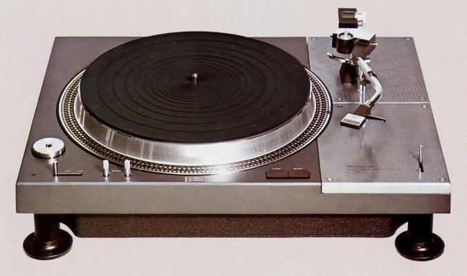 The evolution of the Technics SL-1200 turntable - an interactive
